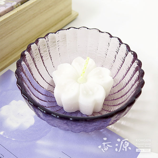 日本香堂のギフト淡墨の桜浮きローソクセット桐箱の詳細写真３